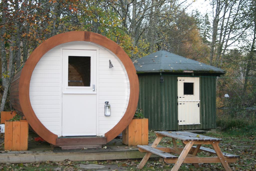 Bcc Lochness Hostel Pods Bearnock Экстерьер фото