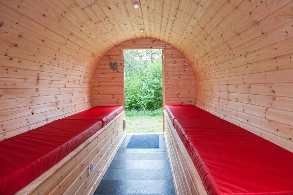 Bcc Lochness Hostel Pods Bearnock Экстерьер фото